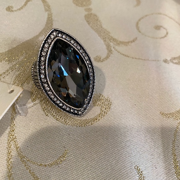 Eve ring - Picture 2 of 8